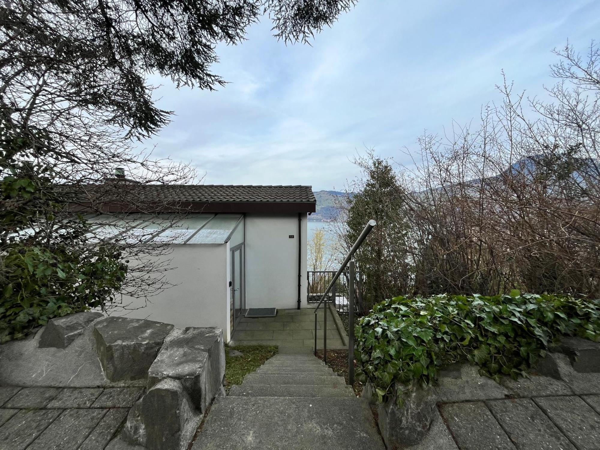 Wohnung Mit Grossartiger Seesicht Und Balkon Spiez Exteriér fotografie